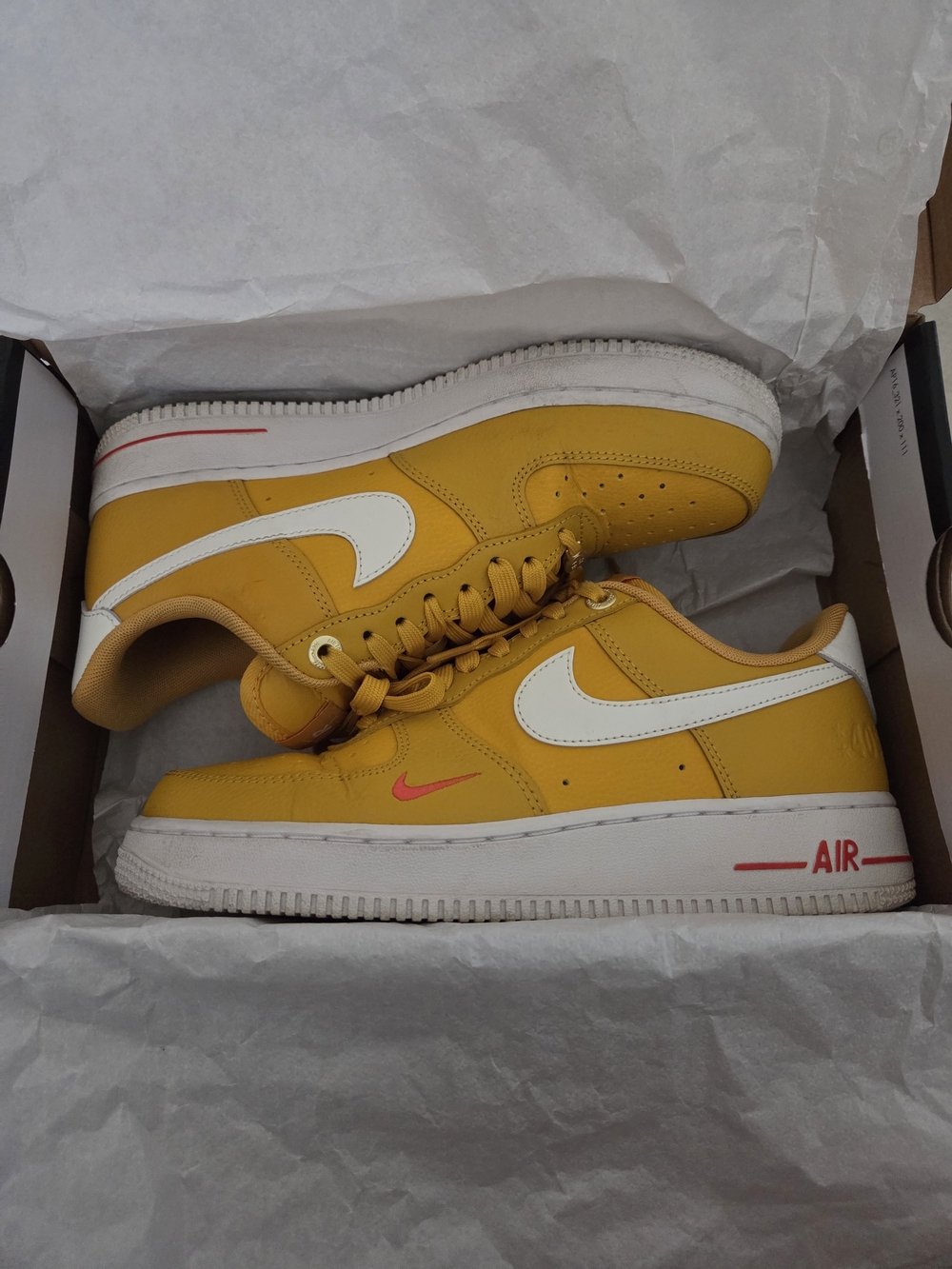 💛Nike Limited Edition 40th Anniversary Air Force 1's